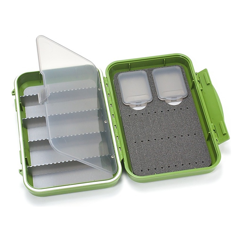 C&F Design Medium 2-Row WP Tube Fly Case w 5 Comp (CF-2405H) Olive i gruppen Oppbevaring / Utstyrsskrin / Flueboks hos Sportfiskeprylar.se (1100184)