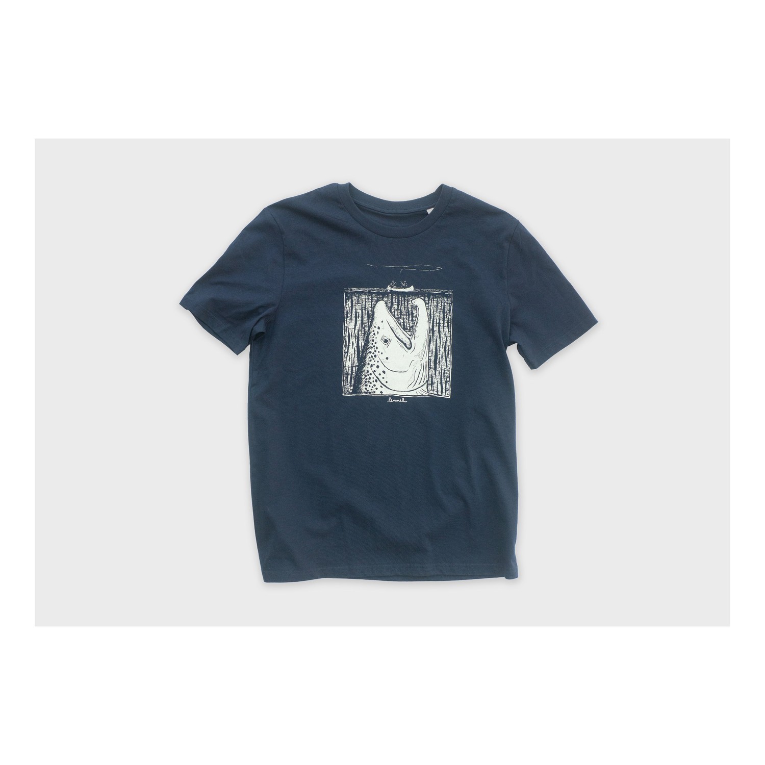 Lemmel T-shirt Moby Deep Sea organic cotton - Navy w white print i gruppen Klær Og Fottøy / Klær / T-Skjorte hos Sportfiskeprylar.se (3010117-6034r)