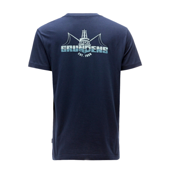 Grundéns Logo Boat SS T-Shirt Dark Navy i gruppen Klær Og Fottøy / Klær / T-Skjorte hos Sportfiskeprylar.se (50378-425-0014r)