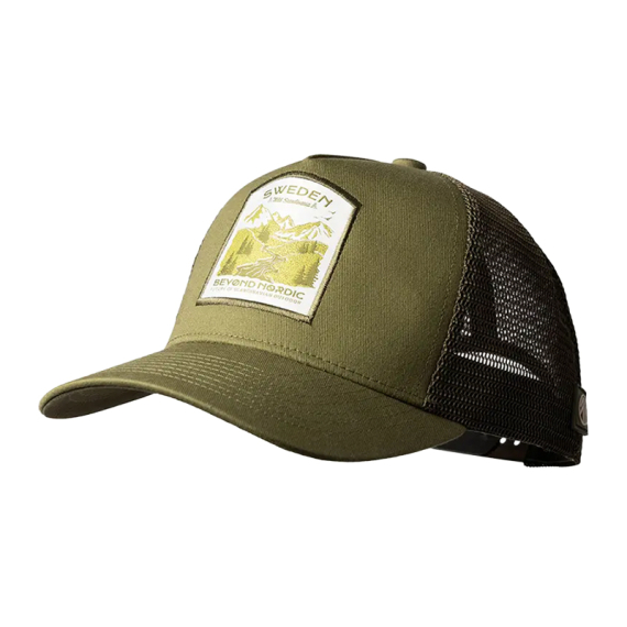 Beyond Nordic BN215 Wild Scandinavia Trucker Cap W-Iguana Green i gruppen Klær Og Fottøy / Caps Og Annet Hodeplagg / Caps / Trucker Caps hos Sportfiskeprylar.se (BN215-W-IGUANA-OS)