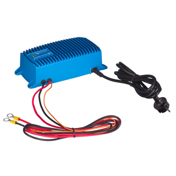 Victron Energy Blue Smart IP67 24V/8A i gruppen Båtelektronikk / Batterier Og Ladere / Batteriladere hos Sportfiskeprylar.se (BPC240813006)
