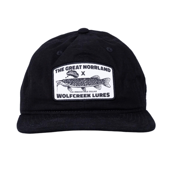 SQRTN X Wolfcreek Lures 6-Panel Cap i gruppen hos Sportfiskeprylar.se (SQWC-009-OSFA)