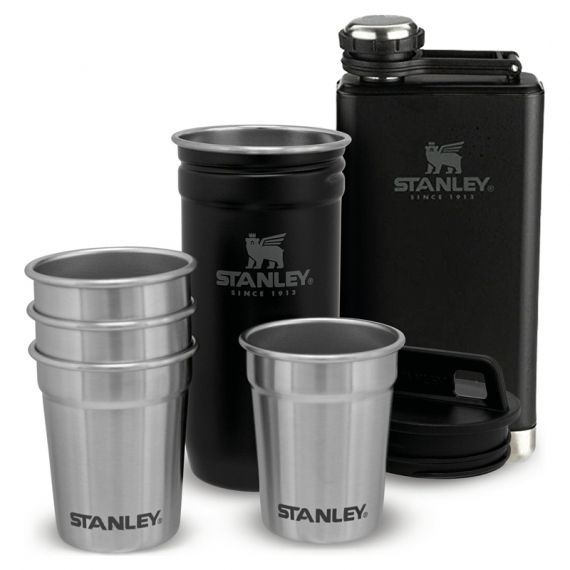 Stanley The Pre-Party Shotglass + Flask Set - Matte Black i gruppen Outdoor / Feltkjøkken Og Redskaper / Kopper Og Mugger / Kopper hos Sportfiskeprylar.se (ST1001883035)
